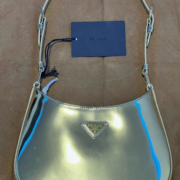 Prada gold bag - Picture 6 of 8